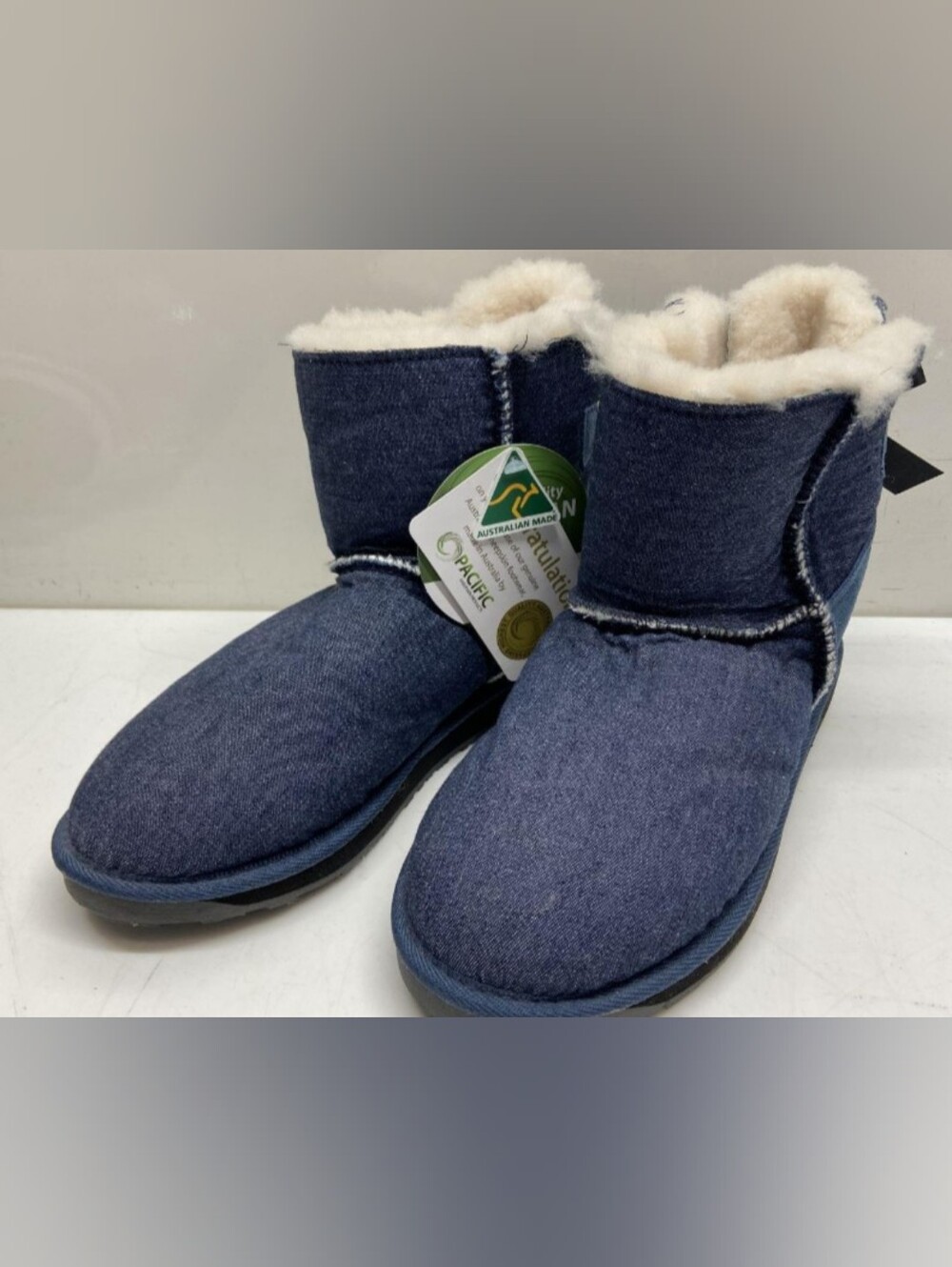 UGG Denim Winter Shearling Boots - Blue Size 9 New